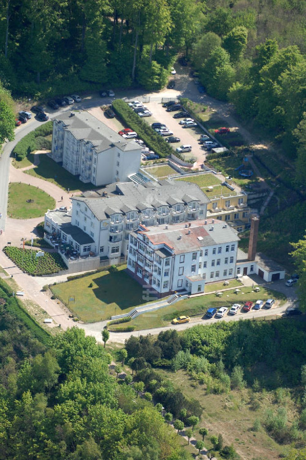 Luftbild Sellin - Blick auf ein Hotel im Ostseebad Sellin auf Rügen