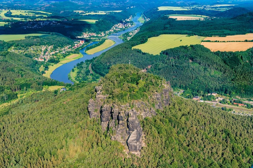 Sellnitz von oben - Blick auf den Lilienstein und das Elbtal der Sächsischen Schweiz bei Prossen im Bundesland Sachsen