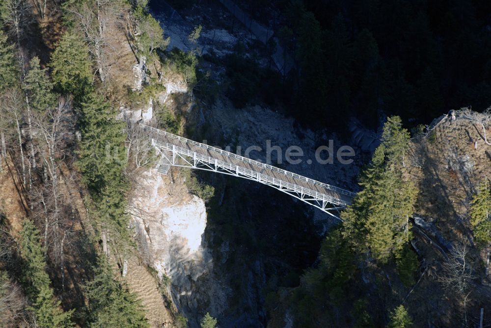 Hohenschwangau aus der Vogelperspektive: Blick auf die Marien-Brücke am Schloß Neuschwanstein