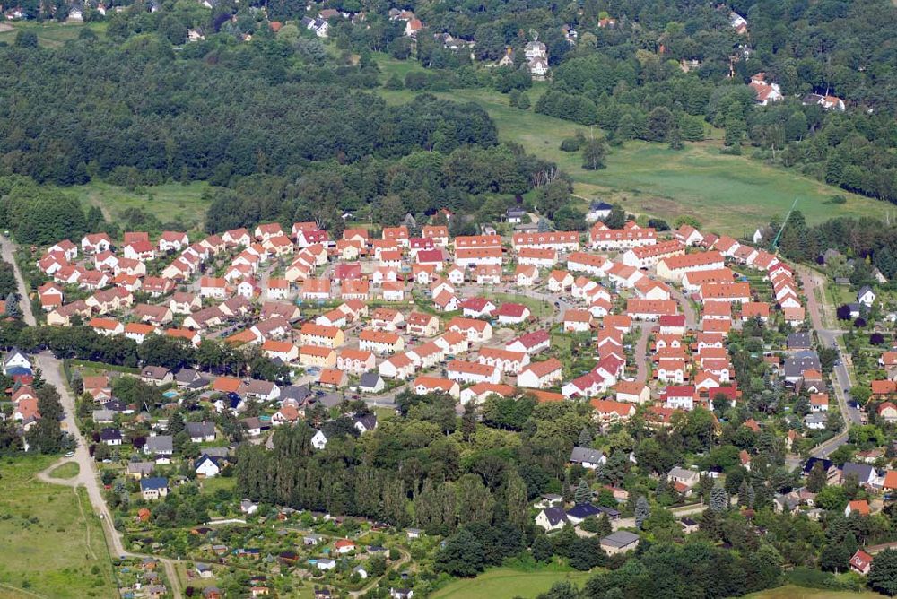 Schildow aus der Vogelperspektive: Blick auf das neu errichtete Wohngebiet Schildower Pfaffenwald in Schildow