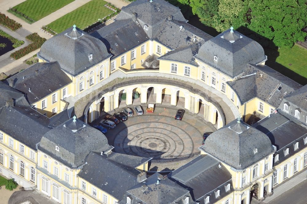 Bonn aus der Vogelperspektive: Blick auf das Poppelsdorfer Schloss in Bonn im Bundesland Nordrhein-Westfalen