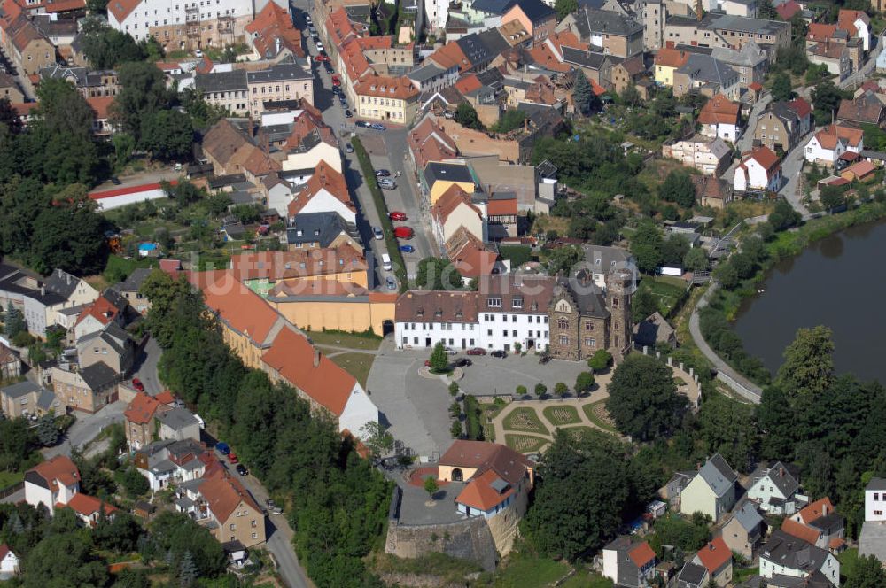 Luftbild Ronneburg - Blick auf das Schloss in Ronneburg