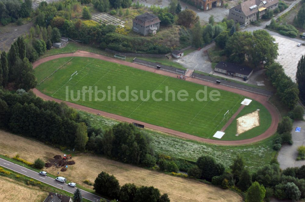 Luftaufnahme Hettstedt - Blick auf den Sportplatz am Silbergrund in Hettstedt