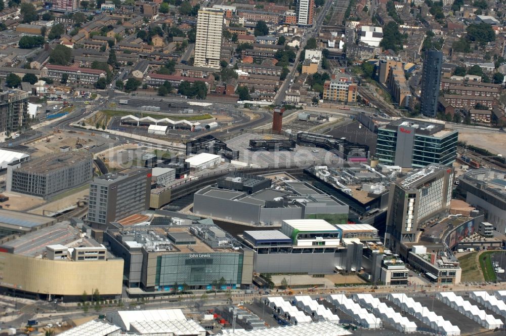 Luftbild London - Blick auf den Stadtteil Stratford im London Borough of Newham