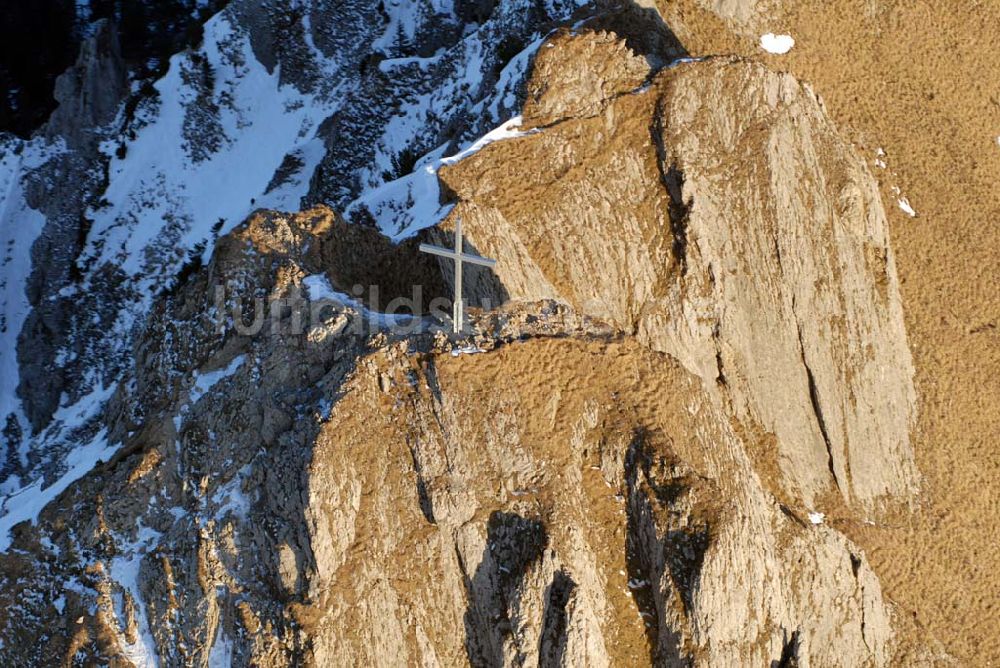 Schwangau aus der Vogelperspektive: Blick auf den Tegelberg in den Bayerischen Alpen