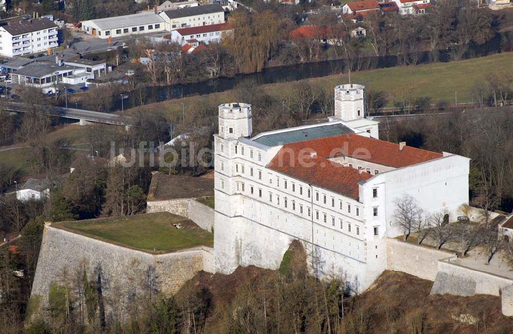 Luftbild Eichstätt - Blick auf die Willibaldsburg in Bayern