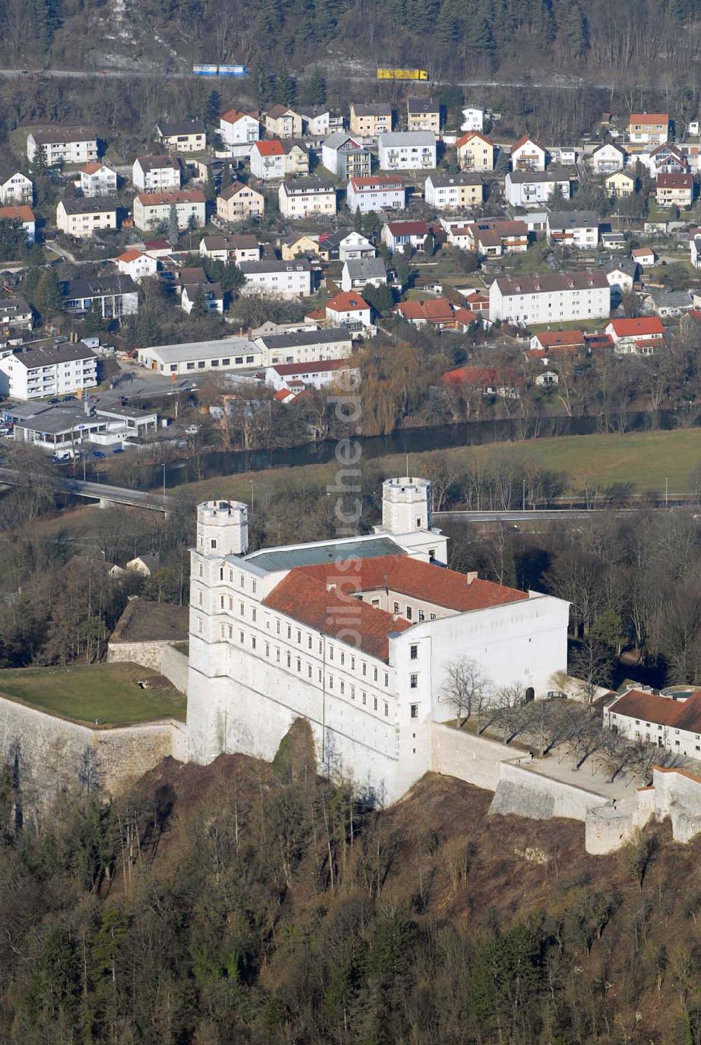 Eichstätt von oben - Blick auf die Willibaldsburg in Bayern