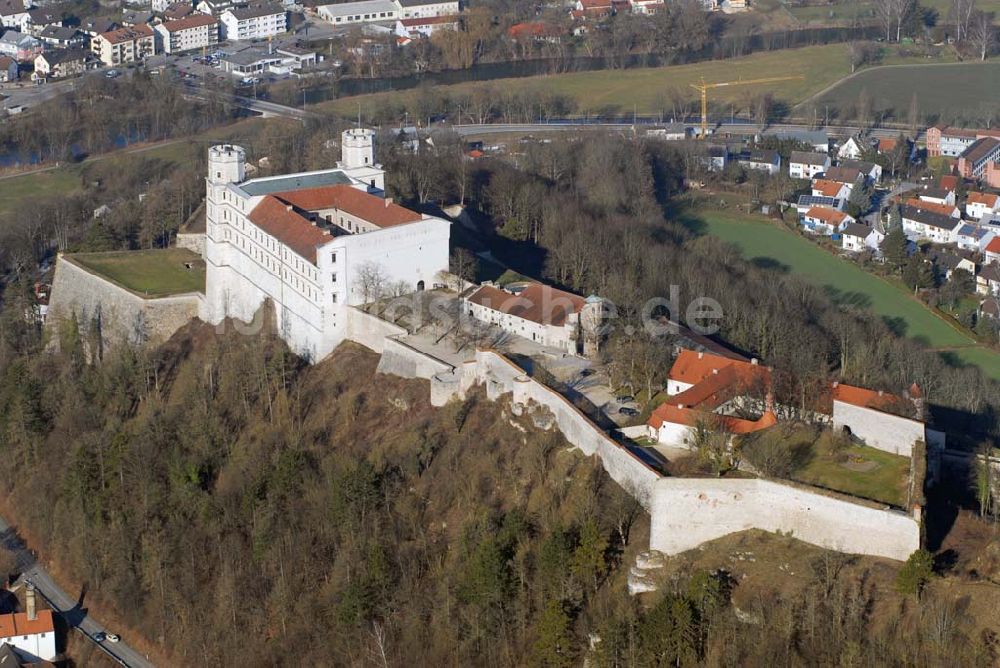 Luftbild Eichstätt - Blick auf die Willibaldsburg in Bayern