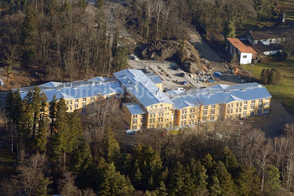 Luftaufnahme Karlsfeld - Blick auf das Wohn und Pflegeheim Haus Anna Elisabeth
