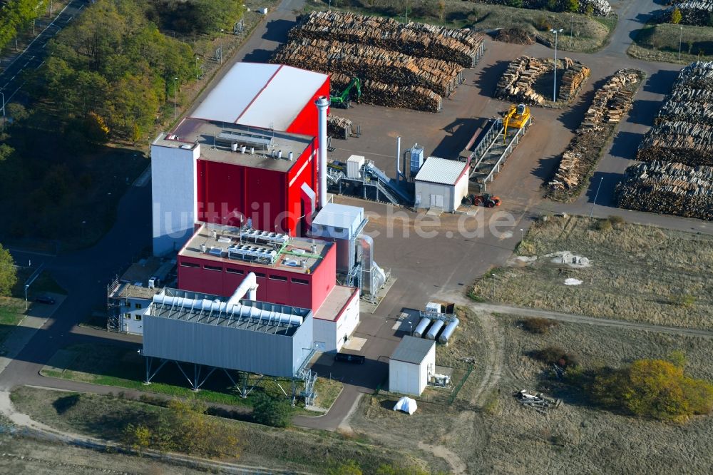 Luftaufnahme Piesteritz - Blockheizkraftwerk - regionalen Heizkraftwerkes - Biomasseheizkraftwerk in Piesteritz im Bundesland Sachsen-Anhalt, Deutschland