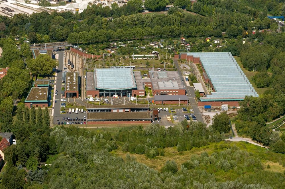 Bochum von oben - BOGESTRA- Betriebshof Engelsburg in Bochum im Ruhrgebiet in Nordrhein-Westfalen
