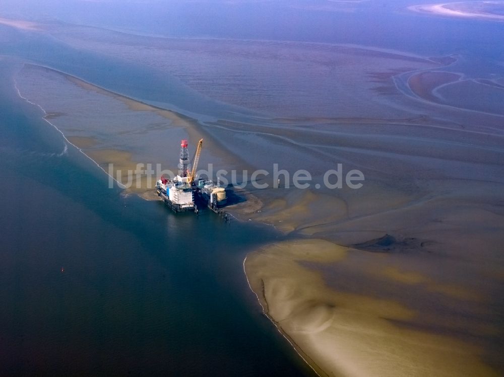 Luftaufnahme Dithmarschen - Bohr- und Förderinsel Mittelplate A im Bundesland Schleswig-Holstein
