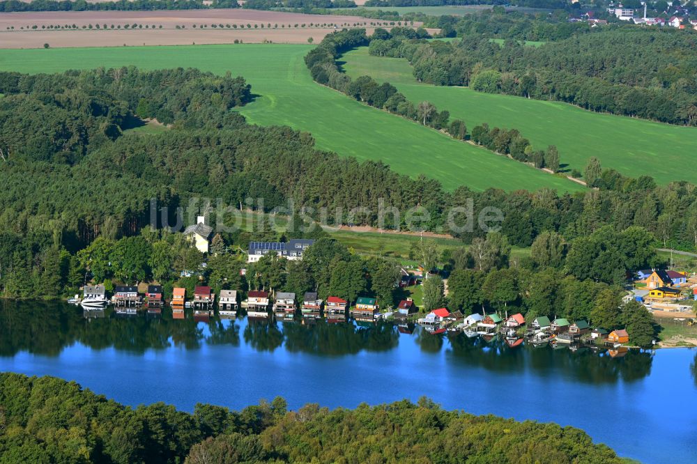 Luftbild Dorf Zechlin - Bootshaus- Reihen am Uferbereich des Großer Zechliner See in Dorf Zechlin im Bundesland Brandenburg, Deutschland