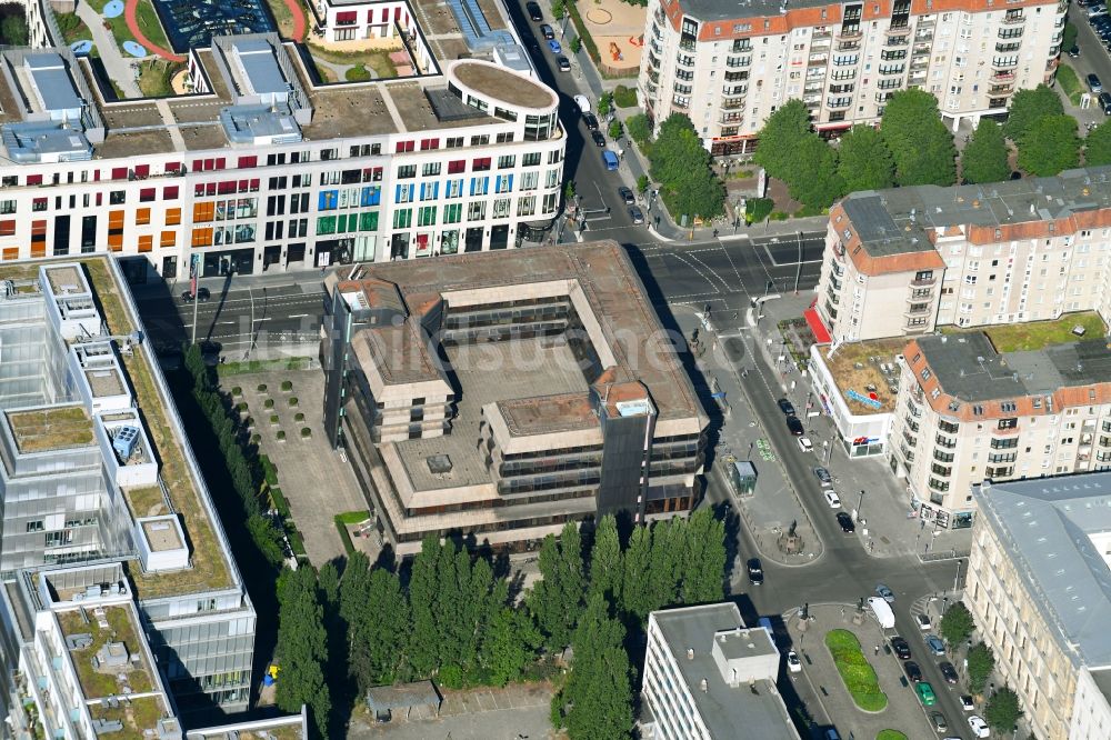 Luftaufnahme Berlin - Botschaft der Tschechischen Republik an der Wilhelmstraße in Berlin, Deutschland
