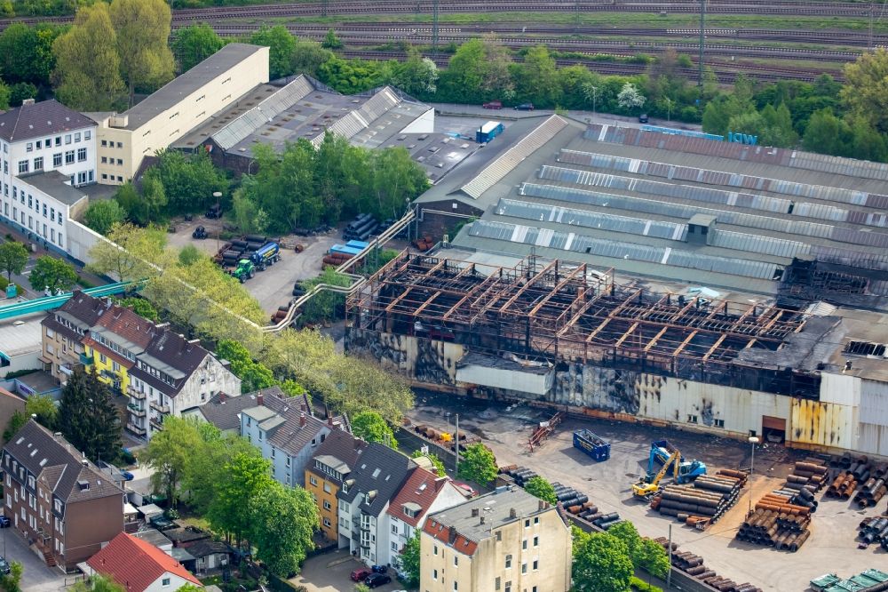 Luftaufnahme Hamm - Brand- Ruine der Gebäude und Hallen des WDI - Westfälische Drahtindustrie GmbH in Hamm im Bundesland Nordrhein-Westfalen, Deutschland