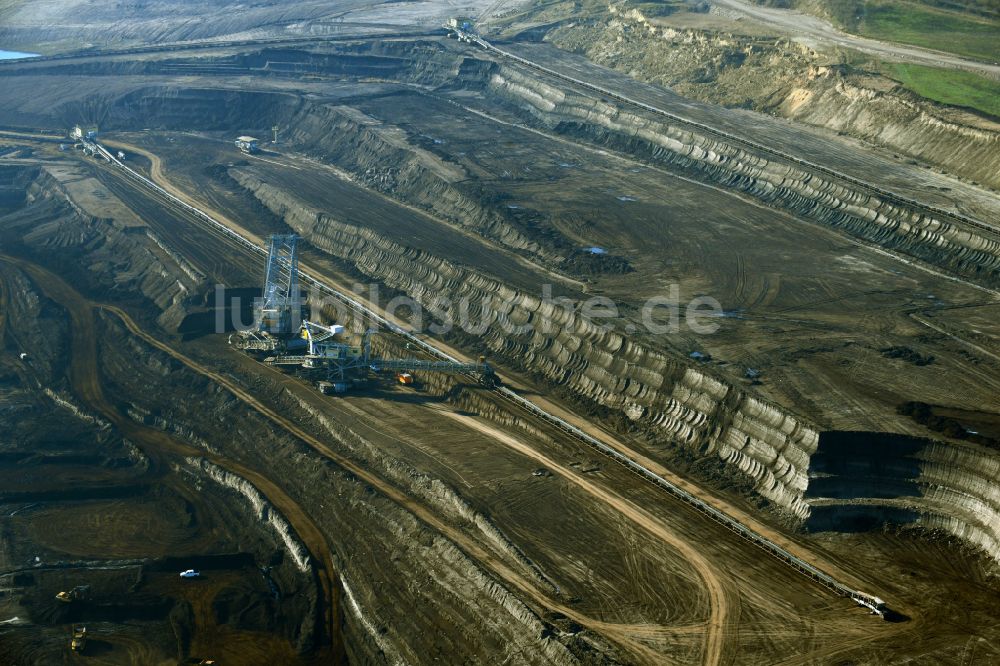 Luftaufnahme Amsdorf - Braunkohle - Tagebau der ROMONTA Bergwerks Holding AG in Seegebiet Mansfelder Land im Bundesland Sachsen-Anhalt, Deutschland