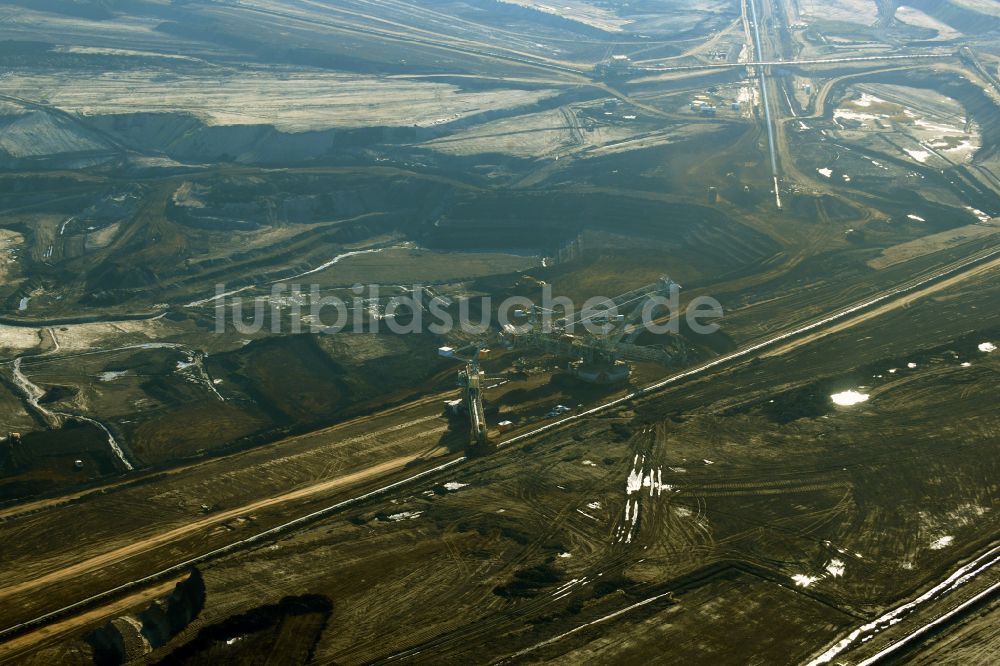 Luftbild Amsdorf - Braunkohle - Tagebau der ROMONTA Bergwerks Holding AG in Seegebiet Mansfelder Land im Bundesland Sachsen-Anhalt, Deutschland