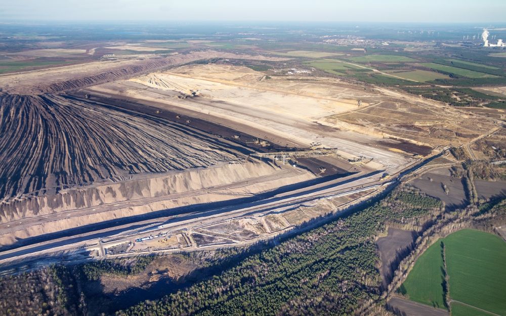 Drebkau aus der Vogelperspektive: Braunkohle - Tagebau der Vattenfall Europe in Welzow im Bundesland Brandenburg