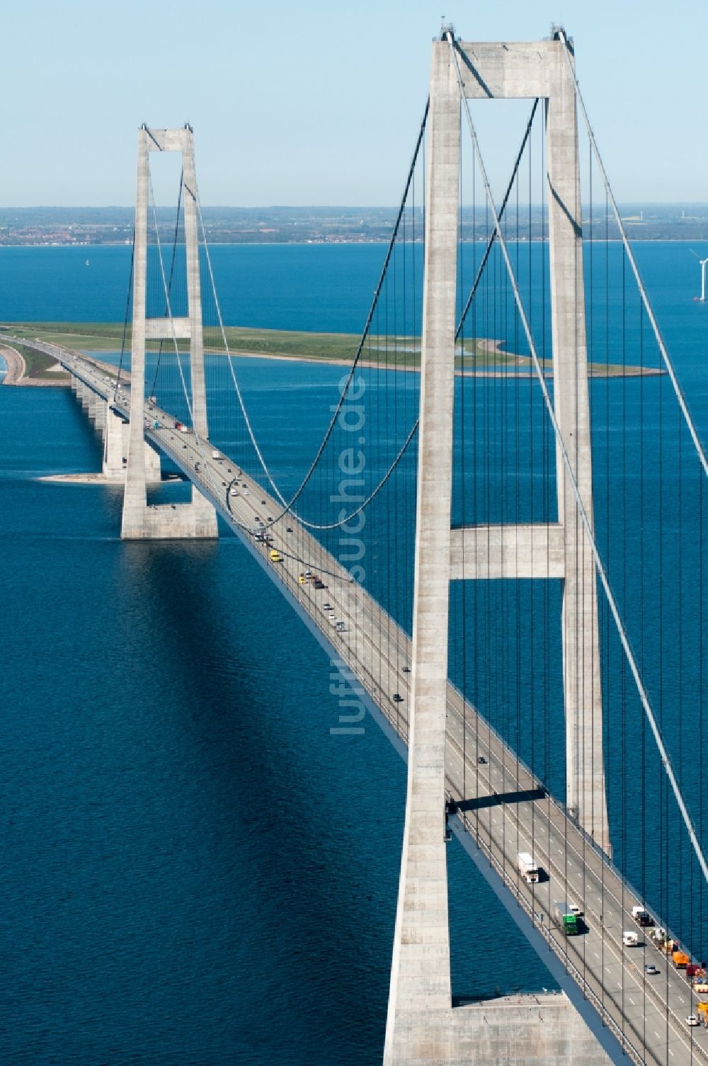 Korsoer aus der Vogelperspektive: Brückenbauwerk über den Großen Belt in Korsoer in Syddanmark, Dänemark