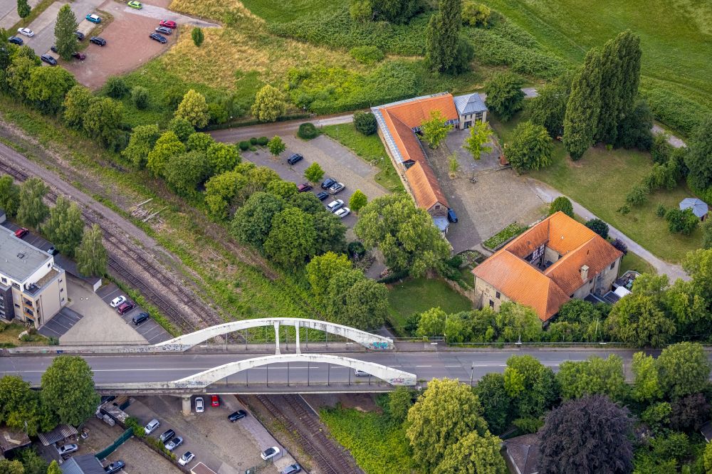 Luftbild Witten - Brückenbauwerk entlang der Spannbetonbrücke Wittener Straße im Ortsteil Herbede in Witten im Bundesland Nordrhein-Westfalen, Deutschland