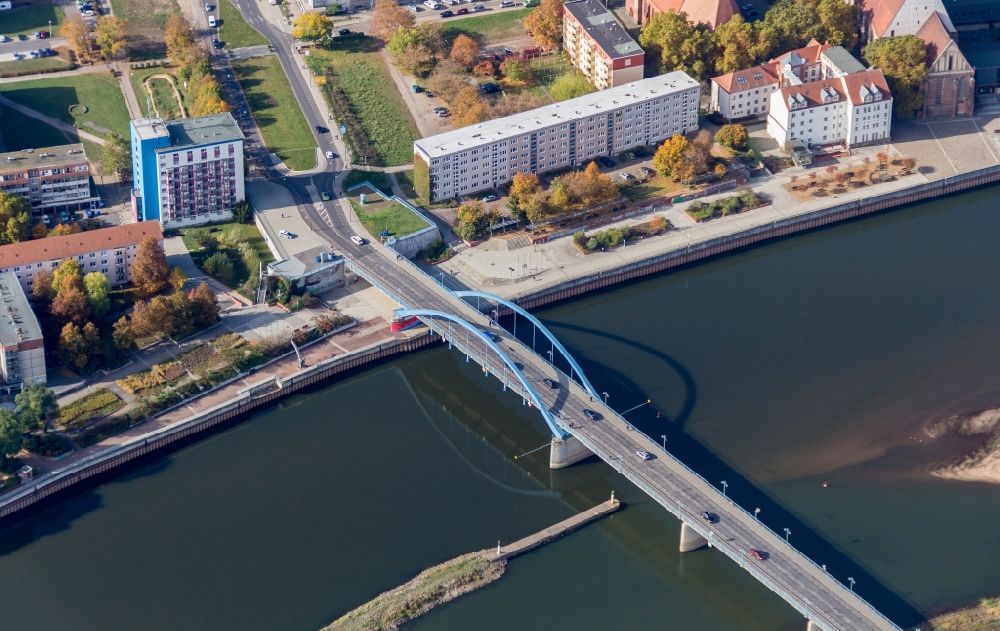 Luftaufnahme Slubice - Brückenbauwerk entlang der B5 zwischen Frankfurt / Oder und Slubice in lubuskie, Polen