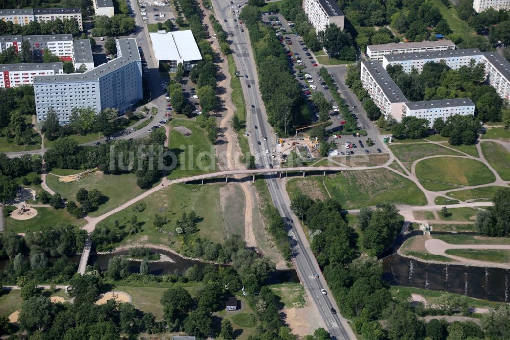 Luftbild Erfurt - Brückenbauwerke entlang der Straße der Nationen im Ortsteil Moskauer Platz in Erfurt im Bundesland Thüringen, Deutschland