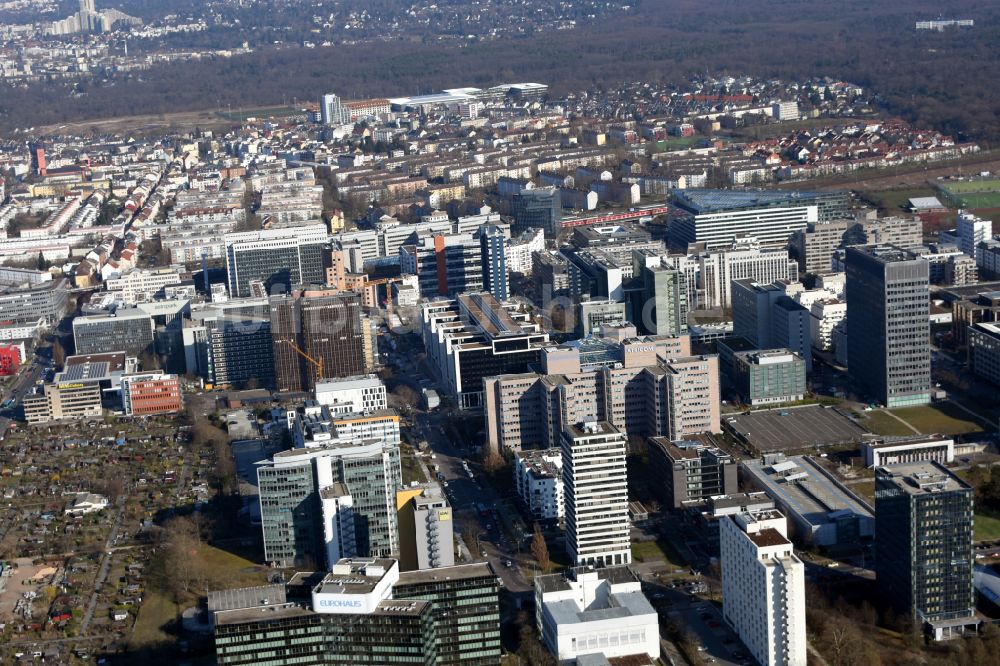 Luftbild Frankfurt am Main - Büro- und Geschäftshaus- Ensemble in Frankfurt am Main im Bundesland Hessen, Deutschland