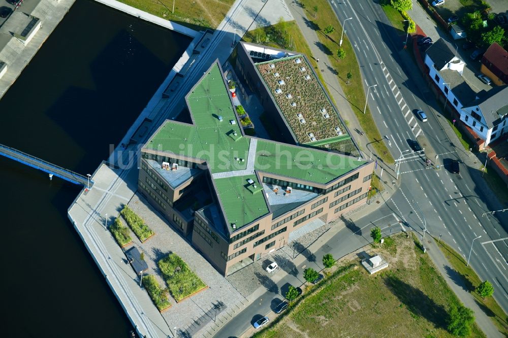 Luftaufnahme Rostock - Büro- und Geschäftshauses der Centogene AG in Rostock im Bundesland Mecklenburg-Vorpommern, Deutschland
