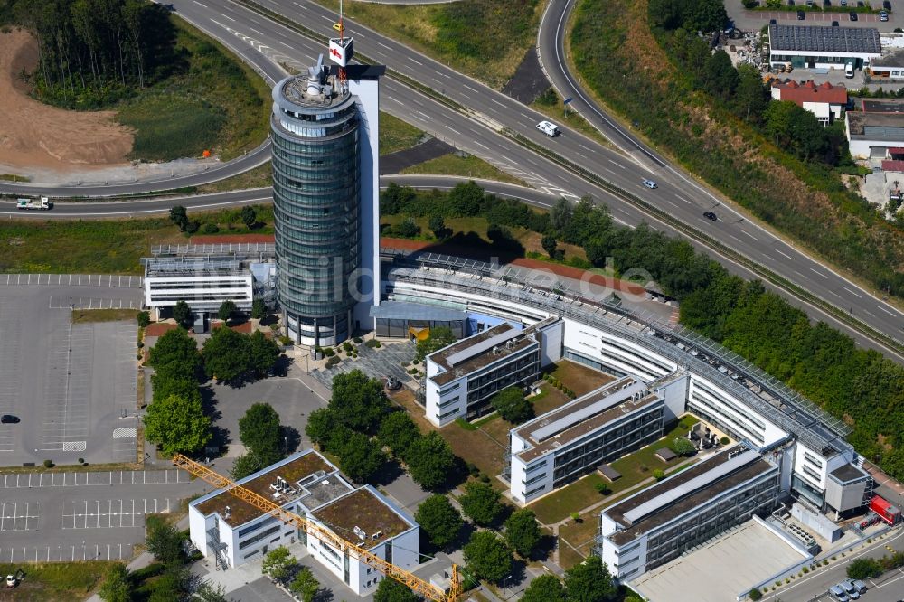 Luftaufnahme Neckarsulm - Büro- und Unternehmensverwaltungs- Hochhaus- Gebäude der Fujitsu TDS GmbH in Neckarsulm im Bundesland Baden-Württemberg, Deutschland
