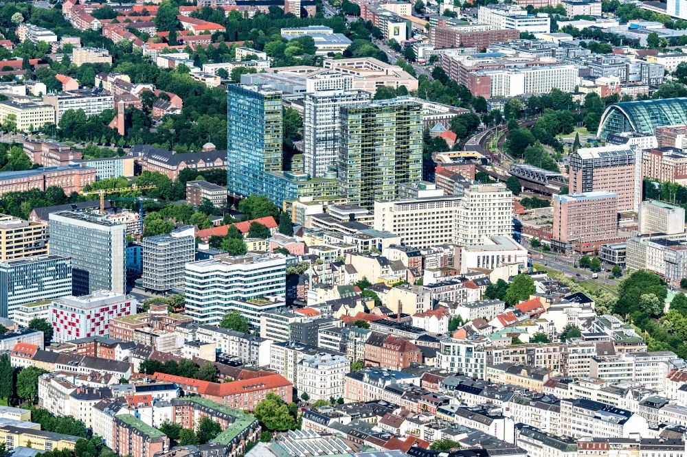 Luftaufnahme Hamburg - Büro- und Unternehmensverwaltungs- Hochhaus- Gebäude IBM Germany GmbH in Hamburg, Deutschland