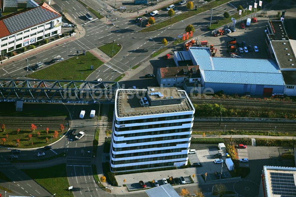 Luftaufnahme Saarbrücken - Büro- und Unternehmensverwaltungs- Hochhaus- Gebäude der juris GmbH in Saarbrücken im Bundesland Saarland, Deutschland