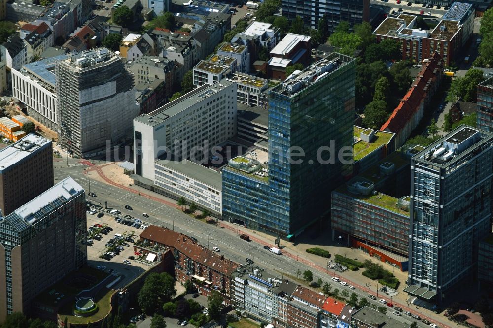 Hamburg von oben - Büro- und Unternehmensverwaltungs- Hochhaus- Gebäude im Ortsteil Sankt Georg in Hamburg, Deutschland