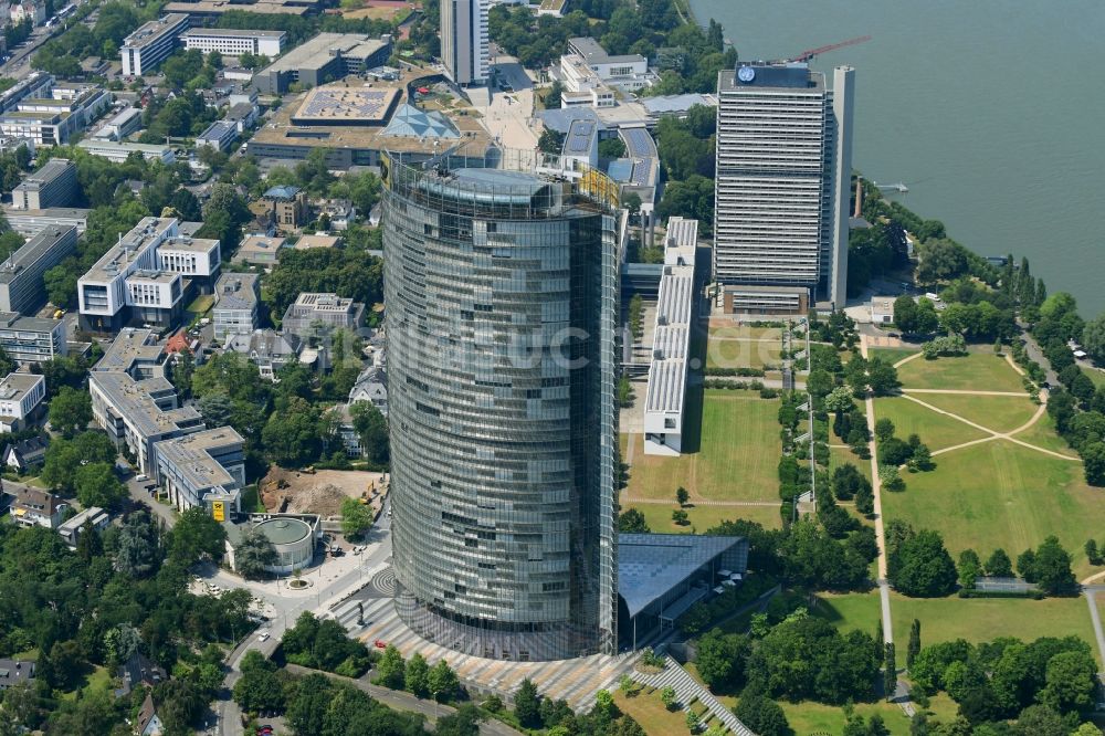 Luftbild Bonn - Büro- und Unternehmensverwaltungs- Hochhaus- Gebäude Post Tower in Bonn im Bundesland Nordrhein-Westfalen, Deutschland