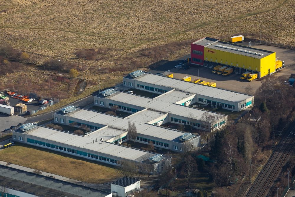 Luftbild Witten - Bürogebäude und Bürocontainer am Gewerbegebiet an der Brauckstraße in Witten im Bundesland Nordrhein-Westfalen
