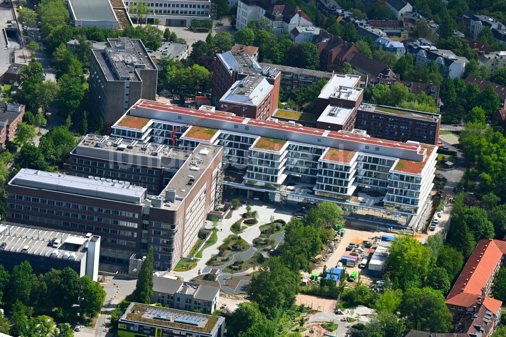 Luftaufnahme Hamburg - Bürogebäude des Geschäftshauses Beiersdorf AG im Ortsteil Lokstedt in Hamburg, Deutschland