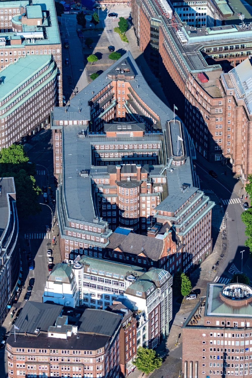 Hamburg aus der Vogelperspektive: Bürogebäude des Geschäftshauses Chilehaus Hamburg in Hamburg, Deutschland