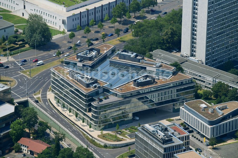 Luftaufnahme Bonn - Bürogebäude des Geschäftshauses FGS Campus im Ortsteil Zentrum in Bonn im Bundesland Nordrhein-Westfalen, Deutschland