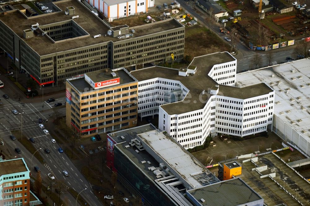 Luftbild Hamburg - Bürogebäude des Geschäftshauses Friedrich-Ebert-Damm - Am Stadtrand im Ortsteil Wandsbek in Hamburg, Deutschland