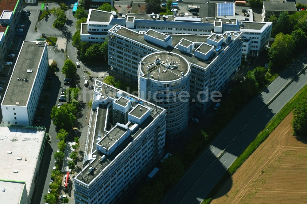 Luftaufnahme Eschborn - Bürogebäude des Geschäftshauses an der Ludwig-Erhard-Straße in Eschborn im Bundesland Hessen, Deutschland