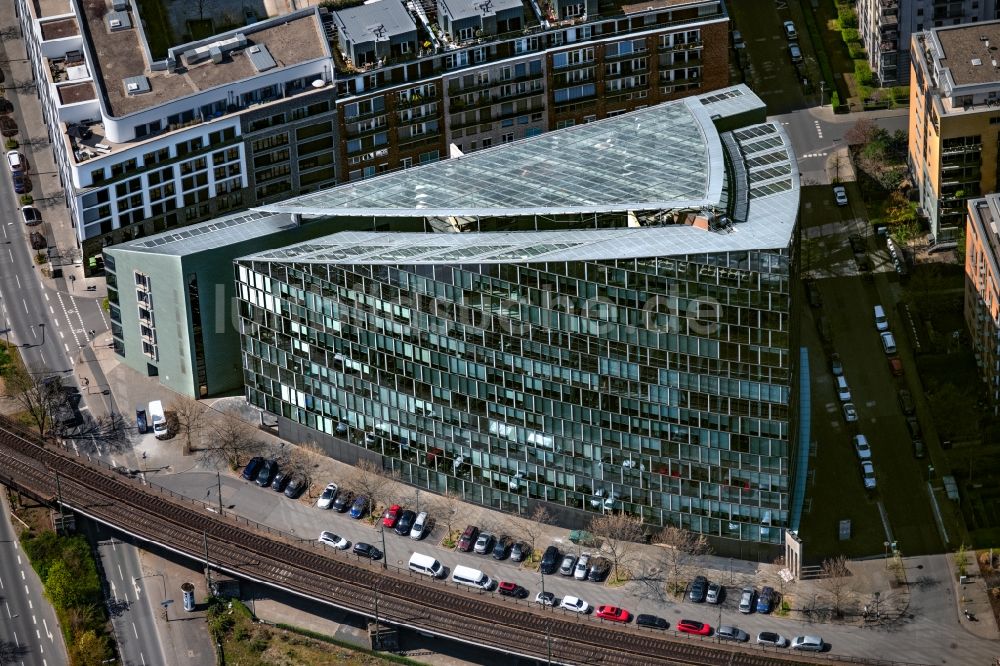 Luftaufnahme Frankfurt am Main - Bürogebäude des Geschäftshauses Main - Triangel in Frankfurt am Main im Bundesland Hessen, Deutschland