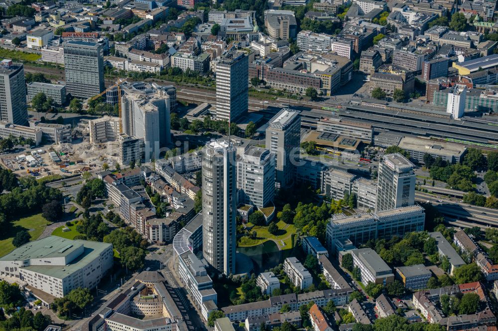 Luftaufnahme Essen - Bürogebäude des Geschäftshauses RWE in Essen im Bundesland Nordrhein-Westfalen