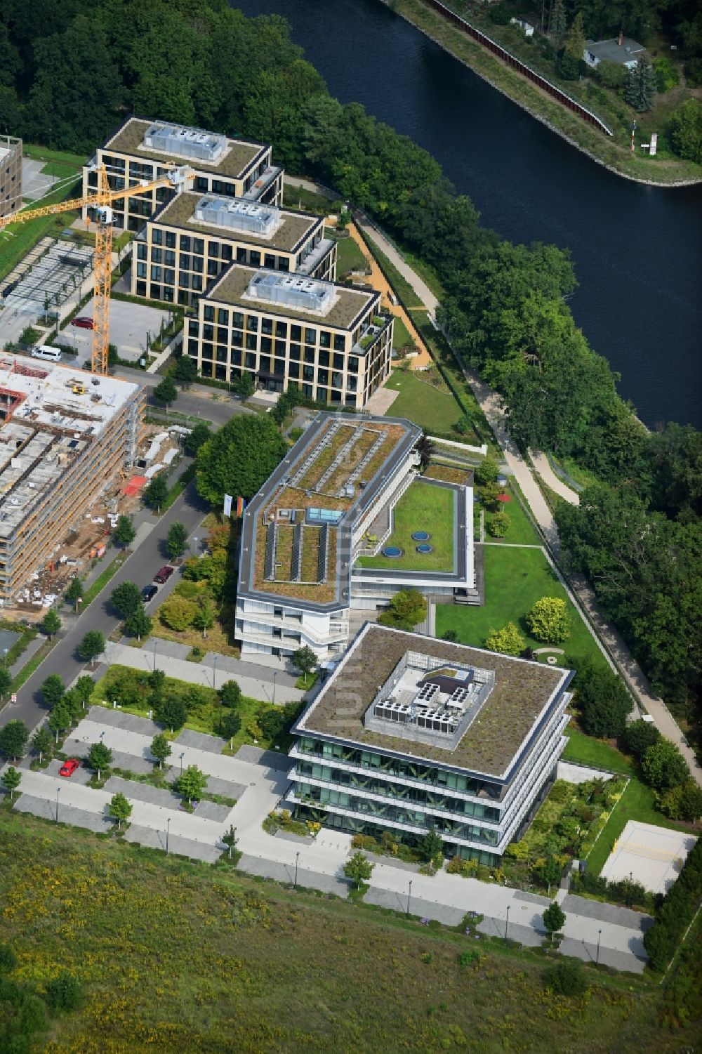 Luftbild Potsdam - Bürogebäude des Geschäftshauses der SAP Deutschland SE & Co. KG am Konrad-Zuse-Ring in Potsdam im Bundesland Brandenburg, Deutschland