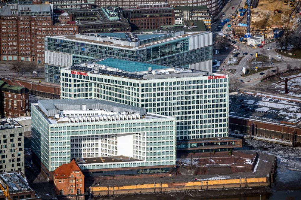 Hamburg von oben - Bürogebäude des Geschäftshauses der SPIEGEL-Verlag Rudolf Augstein GmbH & Co. KG in Hamburg, Deutschland