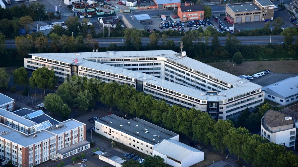 Bonn von oben - Bürogebäude des Geschäftshauses T-Systems International GmbH im Ortsteil Endenich in Bonn im Bundesland Nordrhein-Westfalen, Deutschland