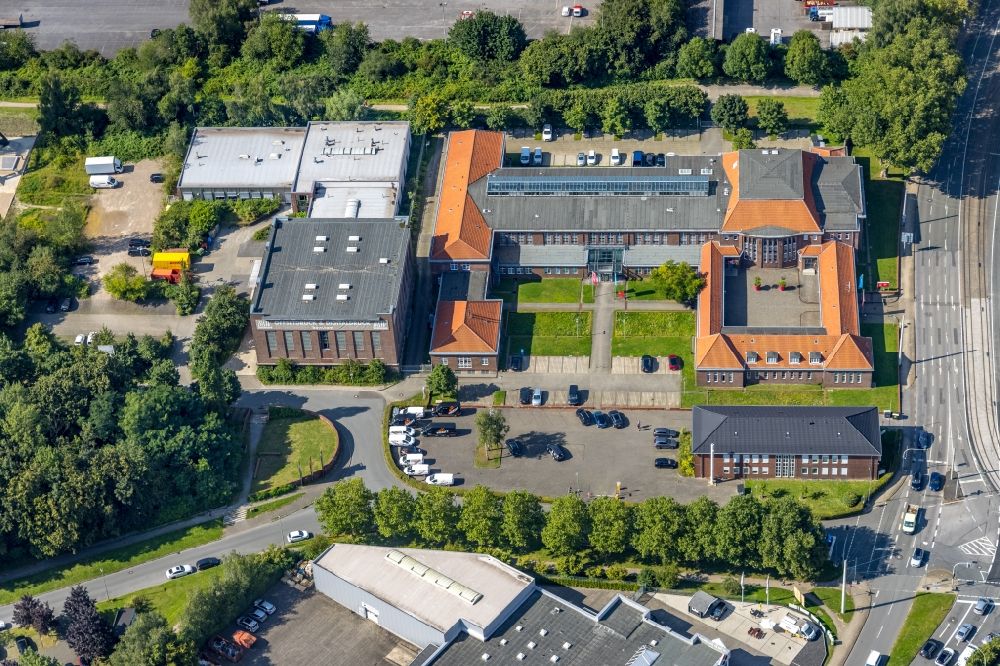 Luftaufnahme Bochum - Bürogebäude des Geschäftshauses des Technologie- und Gründerzentrum Wattenscheid in Bochum im Bundesland Nordrhein-Westfalen, Deutschland
