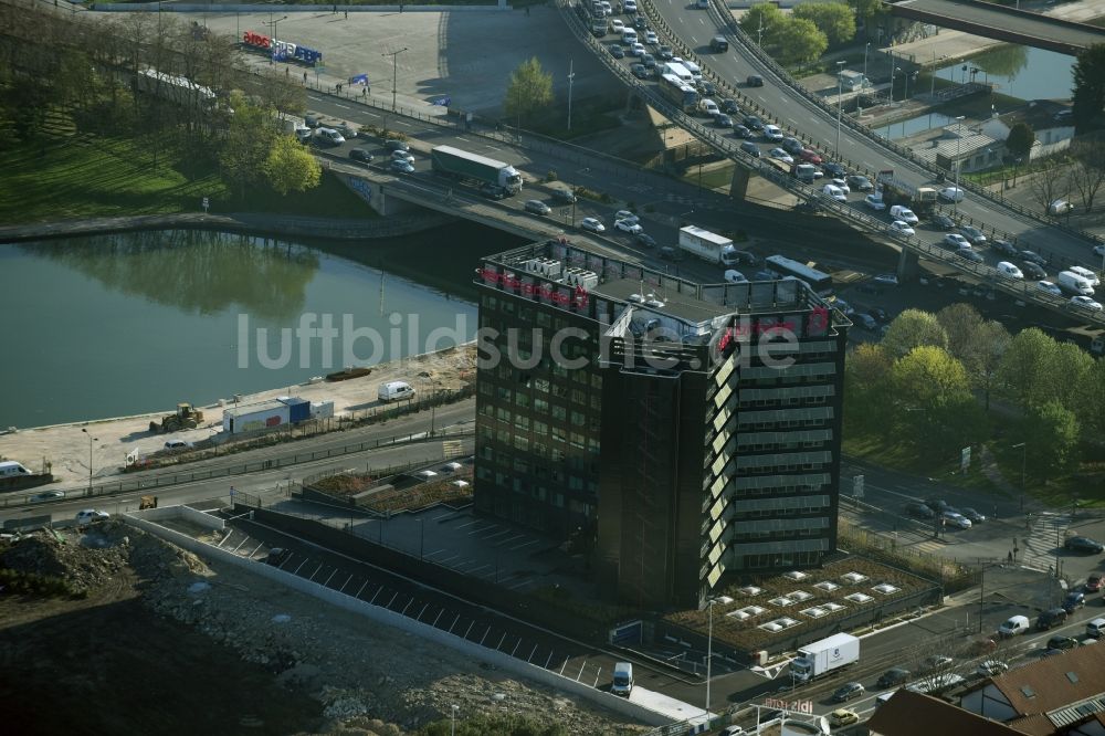 Luftaufnahme Saint-Denis - Bürogebäude des Geschäftshauses vente-privee consulting in Saint-Denis in Ile-de-France, Frankreich