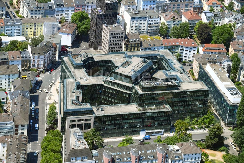 Frankfurt am Main von oben - Bürogebäude des Geschäftshauses Westendcarree in Frankfurt am Main im Bundesland Hessen, Deutschland