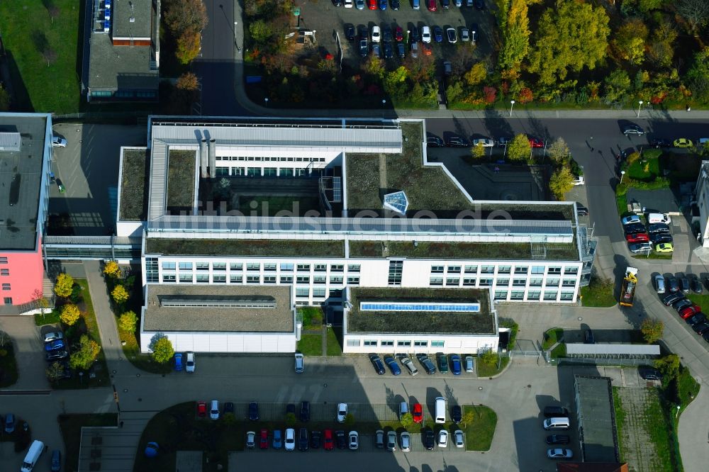 Magdeburg von oben - Bürogebäude des Geschäftshauses ZENIT in Magdeburg im Bundesland Sachsen-Anhalt, Deutschland
