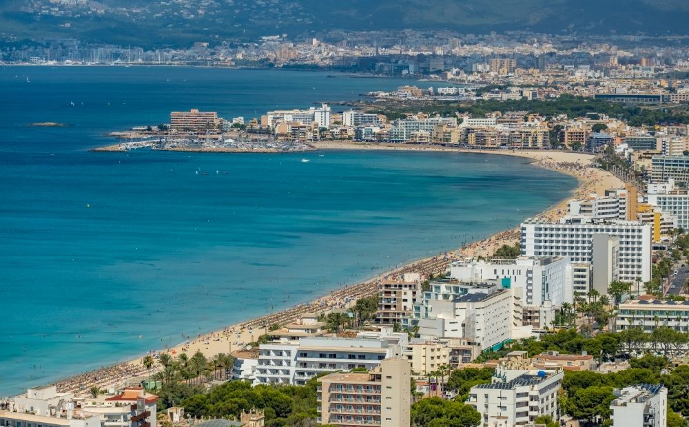 Luftbild Palma - Bucht entlang der Meeres- Küste der Bucht von Palma entlang der Carrer de Marabella in Palma in Balearische Insel Mallorca, Spanien