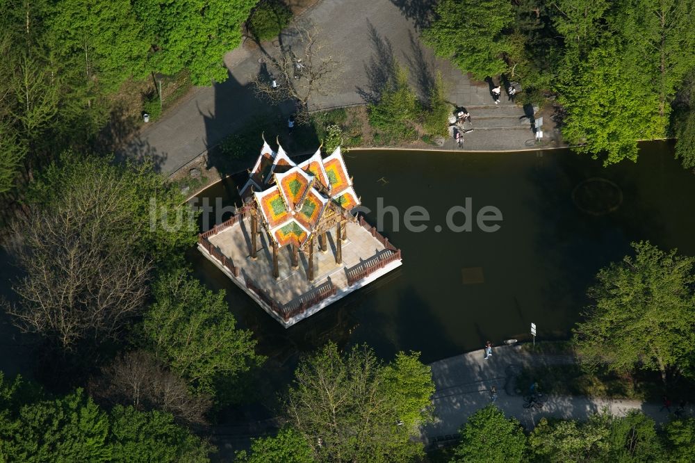 München von oben - Buddhistischer Tempel Thai-Sala im Ortsteil Sendling-Westpark in München im Bundesland Bayern, Deutschland